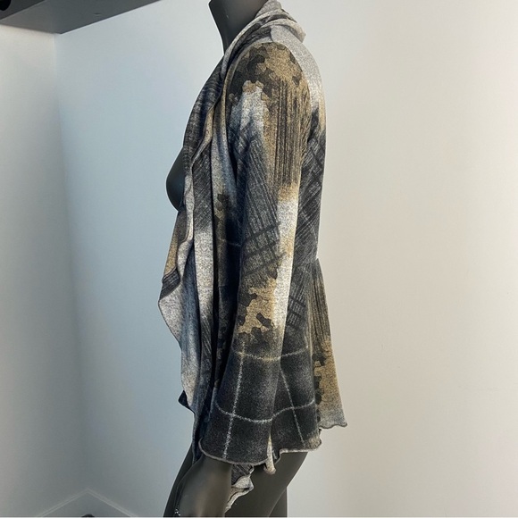 Frank Lyman Design Vintage Gray and Gold Abstract Open Cardigan with Front Tie - Picture 4 of 7